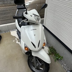 ホンダ　リード110 Fi  
JF19  2008年式