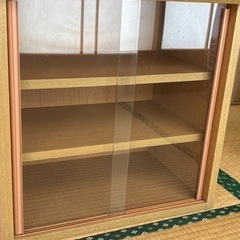 飾り棚
