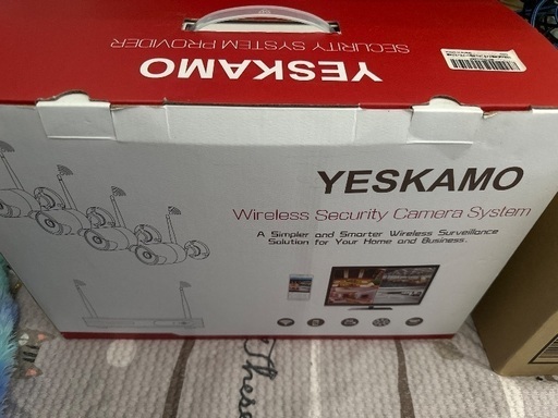 «YESKAMO»200万画素、無線有線室内外防犯カメラ2TBハードディスク付き液晶モニタ付き【値下げ】