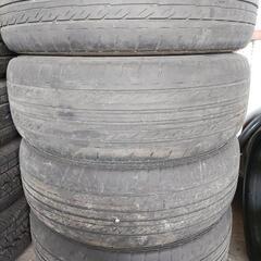205/60R16ノアヴォクシーの画像