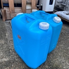 灯油用のポリタンク