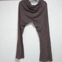 リブパンツ　裾フレア　しまむら　L