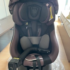 コンビ NEROOM エッグショック シートベルト装着
