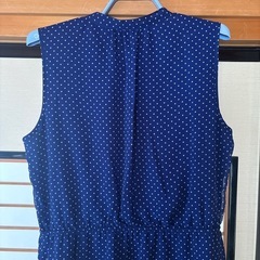 LAで購入！！GUESSのワンピースの画像