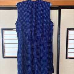 LAで購入！！GUESSのワンピースの画像