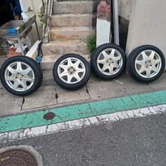 16インチタイヤ付きアルミ
