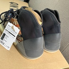 未使用品！ adidas YEEZY QUANTUMの画像