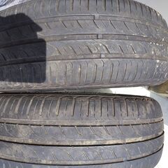 古タイヤ 165/55R15　２本　差し上げますの画像
