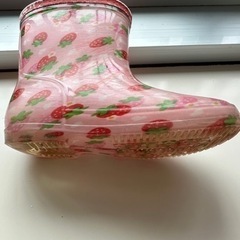 レインブーツ　子供長靴　17cm かわいいいちごの画像