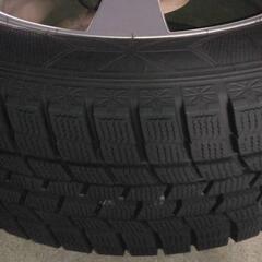 【取引中】4本まとめ売りグッドイヤースノータイヤおそらく2019年産の画像