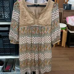 0523-037 レディース服