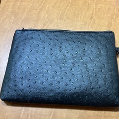 クラッチバック　ブラック