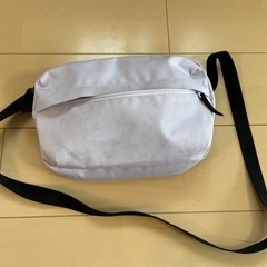 無印良品　ショルダーバッグ　白