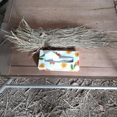 無農薬栽培米のわら　天日干しの画像