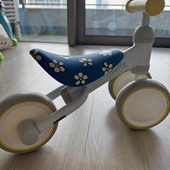 三輪車