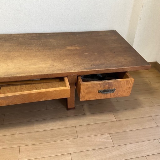 和裁用裁板