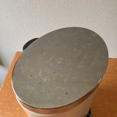 ごみ箱の画像