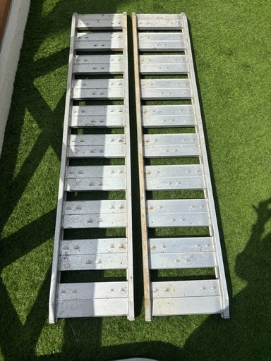 アルミブリッジ　脚立　ハシゴ