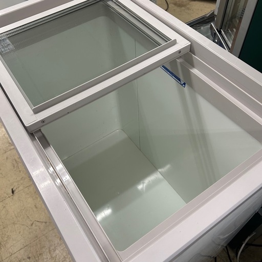 5967 サンデン PF-G120XE 冷凍ストッカー ガラス蓋仕様 2018年製