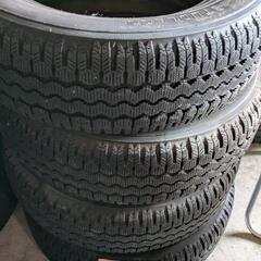 中古スタッドレス４本セット
