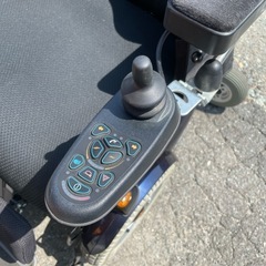 【ペルモビール】電動車椅子 C300の画像