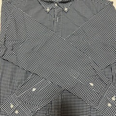 ユニクロ メンズシャツの画像