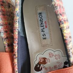 オレンジシューズの画像