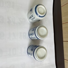寿司屋の湯呑み3個の画像