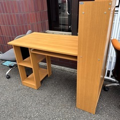 机　デスク　オフィス