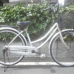 整備済み中古自転車　26インチ　税別￥7.980-　軽快車　シル...