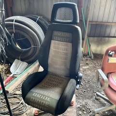 ブリッド　セミバケシート

