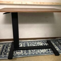 昇降テーブル（介護用にも）の画像