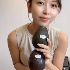 美味しいものやアニメ、本、旅行、フィットネスが好きです。