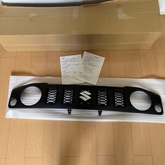 Suzuki ジムニーシエラ　フロントグリル 純正
