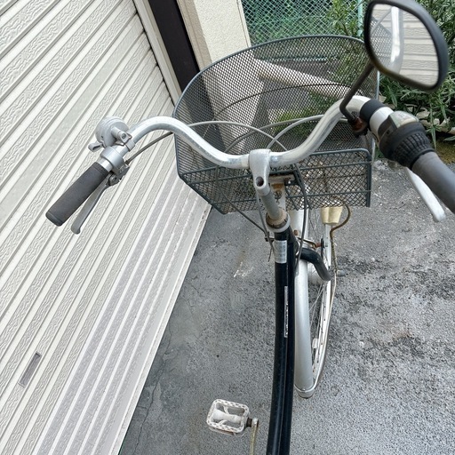 ▫️神奈川県厚木市引取希望▫️26インチ 6段変速 美品自転車