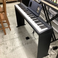 【トレファク吉川】　ROLAND  電子ピアノ　FP-10  2019年製の画像