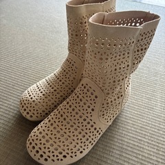 サマーブーツ