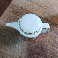 ラガディ　アン&アンディ　マクミラン　ポット　総柄の画像