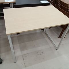 ★ジモティ割あり★  テーブル ベージュ W90×D60×H70...