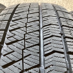 BS VRX2 205/60R16 4本 バリ山 ノアヴォクシーステップワゴンアクセラなどの画像