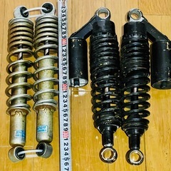 リアサスペンション　320mm？