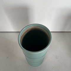 青磁寸胴　花瓶　投げ入れ　生け花　
の画像