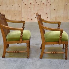 ≪zyt2176ジ≫ [2脚セット] コスガ アームチェア ② LDチェア 低め オーク材 ラタン張 モケット地 英国アンティーク調/ヴィンテージ家具/中古家具/宮城県仙台市 70509-03の画像