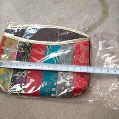 ポーチ カラフルの画像