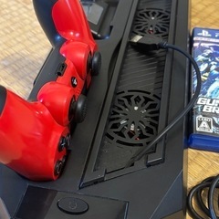 ★PS4 プレイステーション4 コントローラー 縦置き充電スタンド ガンダムブレイカー3★の画像