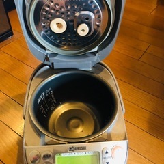 ZOJIRUSHI 炊飯器5号の画像