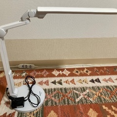 Panasonic LEDデスクライト