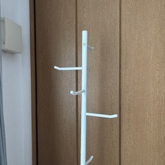 ハンガーポールの画像