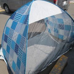 ニトリ サンシェード ポップアップテント ワンタッチテント 幅180×奥行150×高さ115cm ブルー系 アウトドア 日よけ DUO GREENGROVE 札幌 北20条店の画像