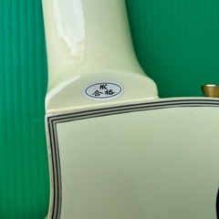 Maison ホワイトエレキギター